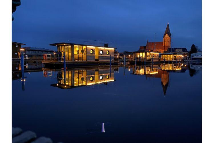 Hausboot Fjord Vela Mit Biosauna In Barth Buitenkant foto